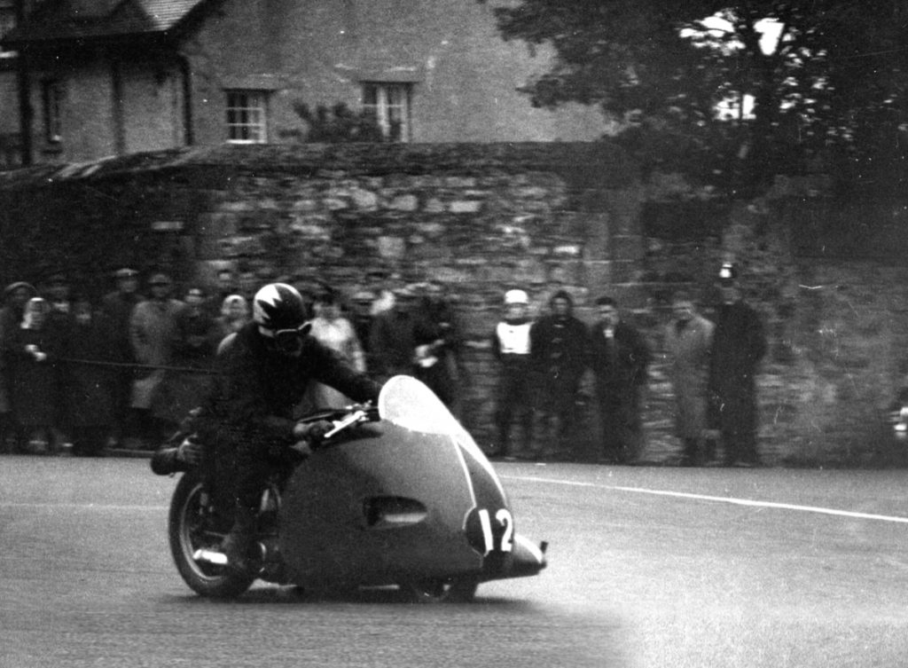 1962: Sidecars enter the Southern